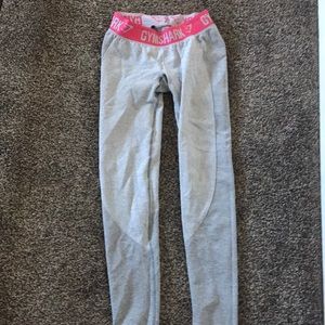 Gray gymshark leggings